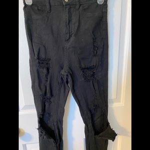 Fashion Nova ripped black jeans size 3(26)